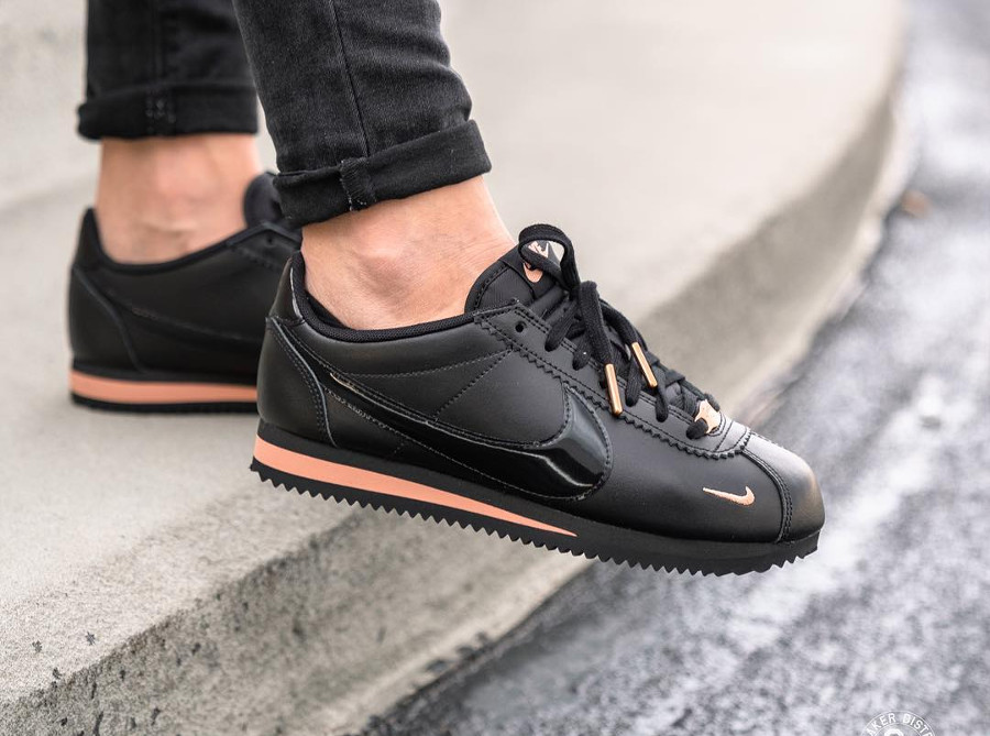 chaussures femmes nike cortez chaussures femmes nike cortez