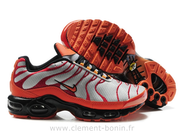 marque requin chaussure