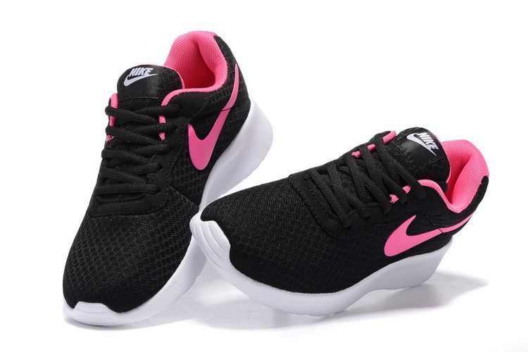 chaussure nike rose et noir